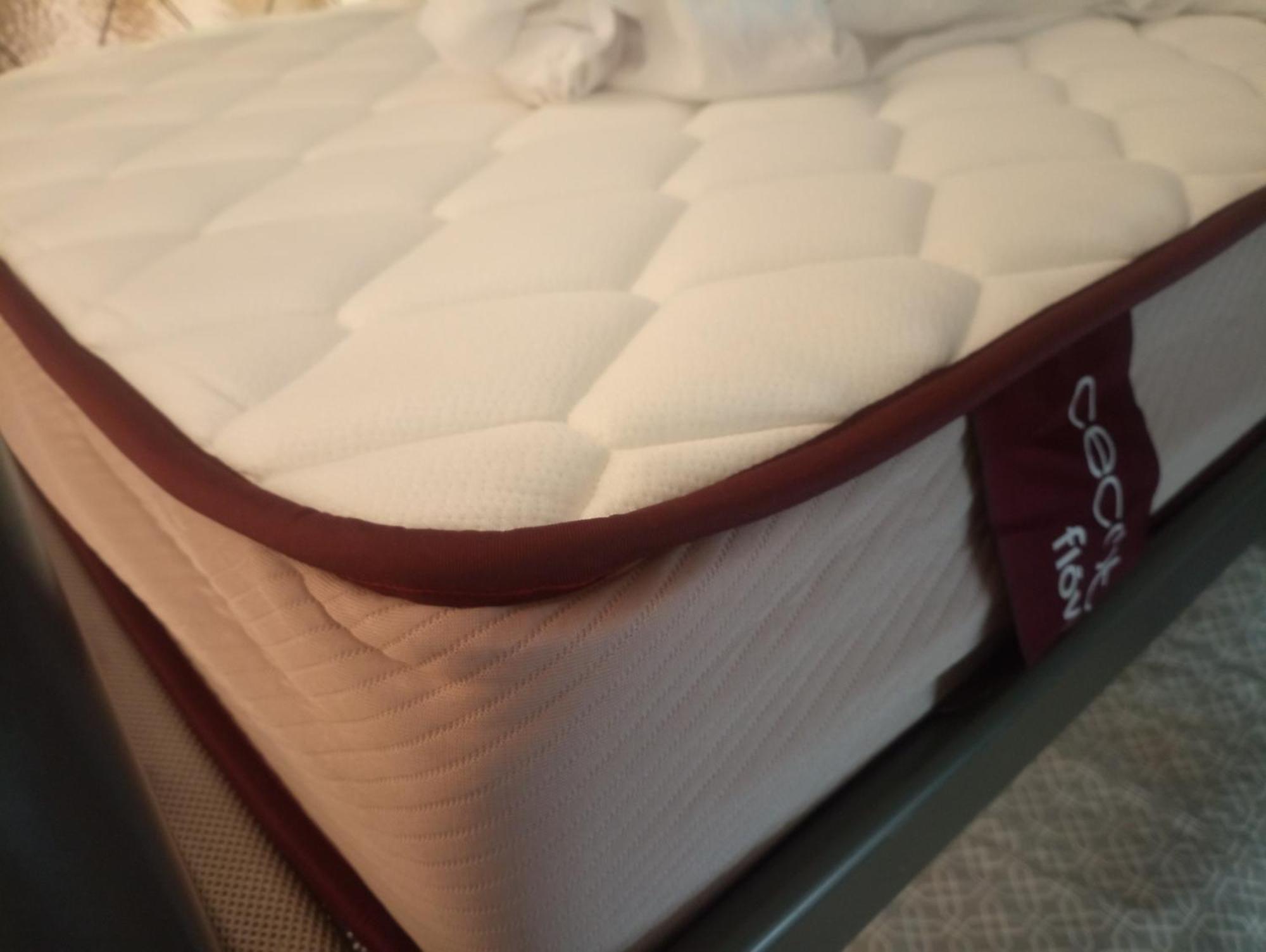 2-Centro Hab Compartida Masculina 8X Bed & Breakfast Madrid Oda fotoğraf